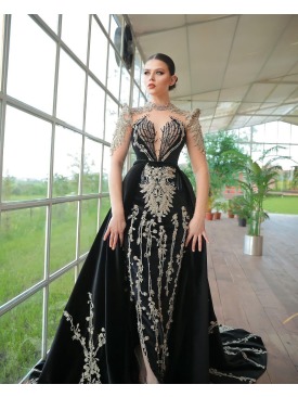 Siyah Kadife Balık Nişanlık